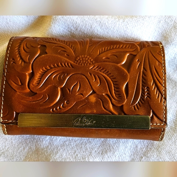 Patricia Nash Handbags - Patricia Nash Leather Wallet